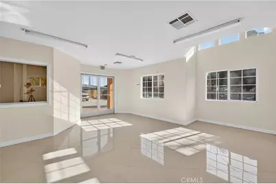 447 N Prairie Avenue, Inglewood, CA 90301 - Photo 4