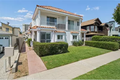 954 Law, San Diego, CA 92109 - Photo 2