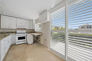 954 Law, San Diego, CA 92109 - Photo 12