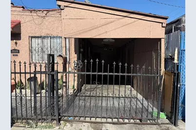 7828 Bell, Los Angeles, CA 90001 - Photo 2