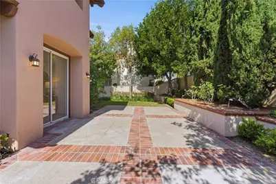 2231 Huntley, Tustin, CA 92782 - Photo 32