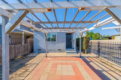 11967 Barnwall, Norwalk, CA 90650 - Photo 2