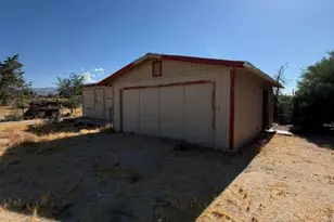 11030 Ailanthus, Phelan, CA 92371 - Photo 4