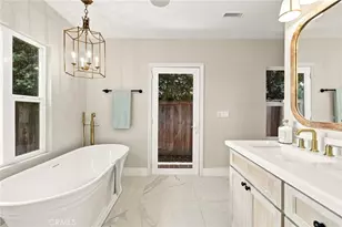 226 Santa Isabel Ave, Costa Mesa, CA 92627 - Photo 28