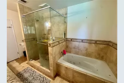 2390 Gloucester, Riverside, CA 92506 - Photo 16