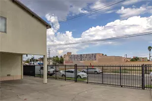 254 W 83rd St, Los Angeles, CA 90003 - Photo 8