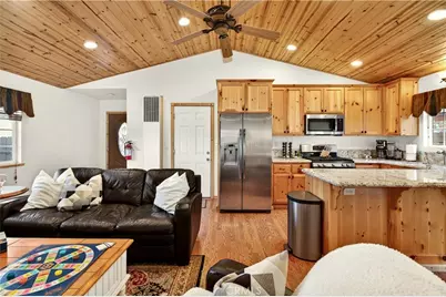 2089 Shady, Big Bear City, CA 92314 - Photo 10