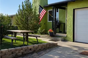 950 Lance, Barstow, CA 92311 - Photo 2