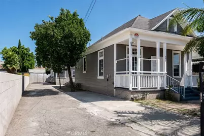 737 E 47th Street, Los Angeles, CA 90011 - Photo 2