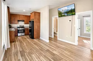 737 E 47th St, Los Angeles, CA 90011 - Photo 16