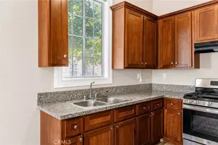 737 E 47th St, Los Angeles, CA 90011 - Photo 18