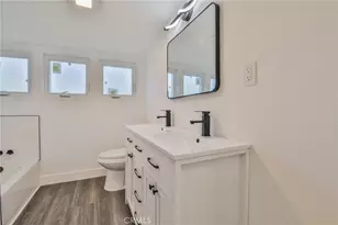 1301 W 46th, Los Angeles, CA 90037 - Photo 32