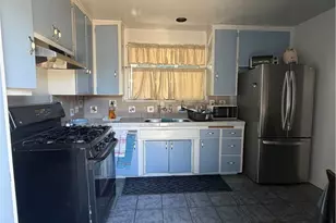 10445 Rose Hedge Dr, Whittier, CA 90606 - Photo 12
