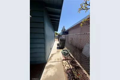10445 Rose Hedge Drive, Whittier, CA 90606 - Photo 18