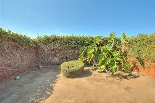 1345 W 124th, Los Angeles, CA 90044 - Photo 28
