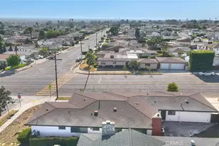 1345 W 124th, Los Angeles, CA 90044 - Photo 8