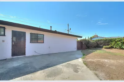 1345 W 124th, Los Angeles, CA 90044 - Photo 26