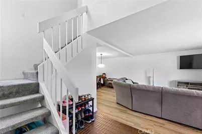189 S Hollenbeck, Covina, CA 91723 - Photo 4