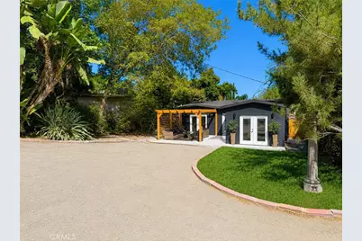 885 Montecito, Los Angeles, CA 90031 - Photo 2