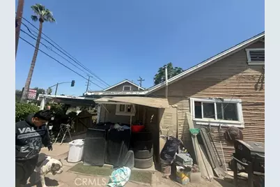 1087 W 9th, San Bernardino, CA 92411 - Photo 22