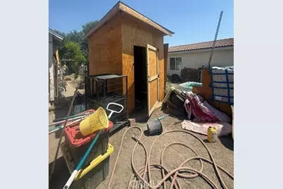 1087 W 9th, San Bernardino, CA 92411 - Photo 56