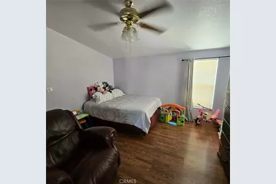 16600 Downey, Paramount, CA 90723 - Photo 8