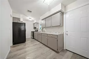219 E Brighton, El Centro, CA 92243 - Photo 20