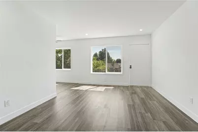 925 W 84th, Los Angeles, CA 90044 - Photo 34