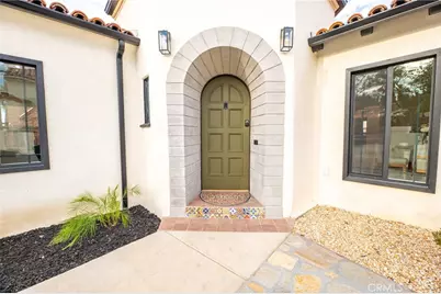 4832 S Victoria, View Park, CA 90043 - Photo 2