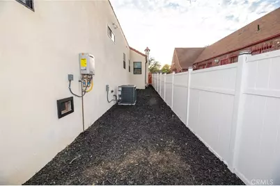 4832 S Victoria, View Park, CA 90043 - Photo 50