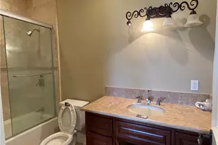 10040 Mattock Ave, Downey, CA 90240 - Photo 18