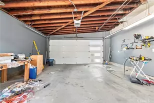 24222 Caris, Woodland Hills, CA 91367 - Photo 26