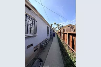7919 Naomi, Los Angeles, CA 90001 - Photo 1