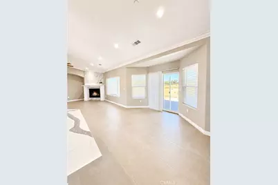 14749 Sultana, Hesperia, CA 92345 - Photo 8