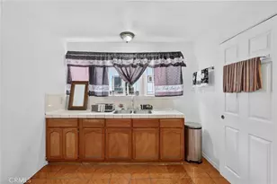 1523 E Vernon, Los Angeles, CA 90011 - Photo 22