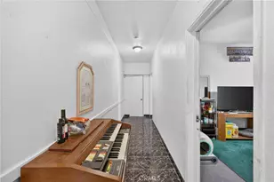1523 E Vernon, Los Angeles, CA 90011 - Photo 10