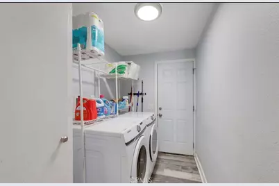 10347 Kalmia Street, Los Angeles, CA 90002 - Photo 14