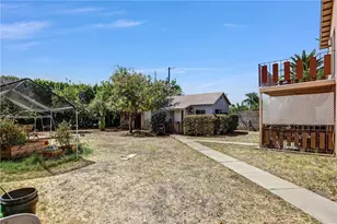 13226 Bromwich, Arleta, CA 91331 - Photo 40