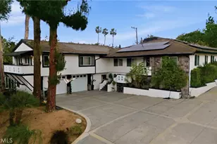 520 W Hermosa, Fullerton, CA 92835 - Photo 2