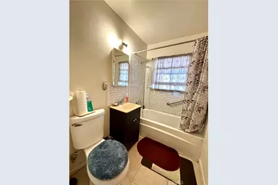 823 E 102nd, Los Angeles, CA 90002 - Photo 10