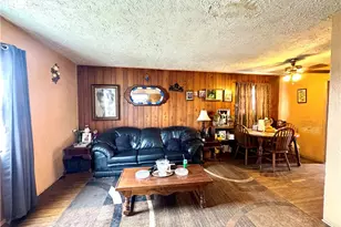 823 E 102nd, Los Angeles, CA 90002 - Photo 8