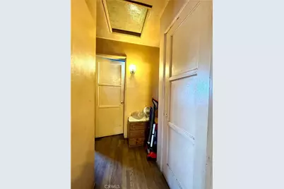823 E 102nd, Los Angeles, CA 90002 - Photo 16