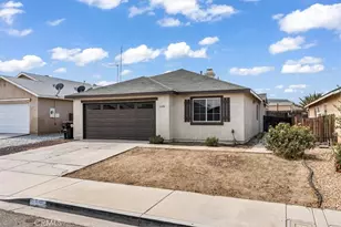 13498 Merry Oaks St, Victorville, CA 92392 - Photo 2