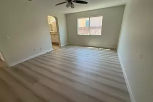 13498 Merry Oaks St, Victorville, CA 92392 - Photo 20