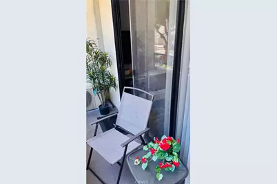 720 W 4th #114, Long Beach, CA 90802 - Photo 24