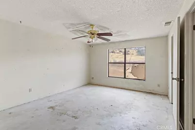 8885 Corto Road, Apple Valley, CA 92308 - Photo 16