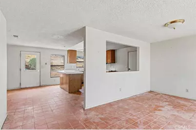 8885 Corto Road, Apple Valley, CA 92308 - Photo 6