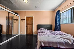 707 W 49th St, Los Angeles, CA 90037 - Photo 26