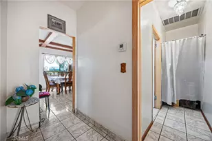 707 W 49th St, Los Angeles, CA 90037 - Photo 14