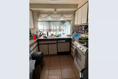 705 Matthisen Circle, Compton, CA 90220 - Photo 10
